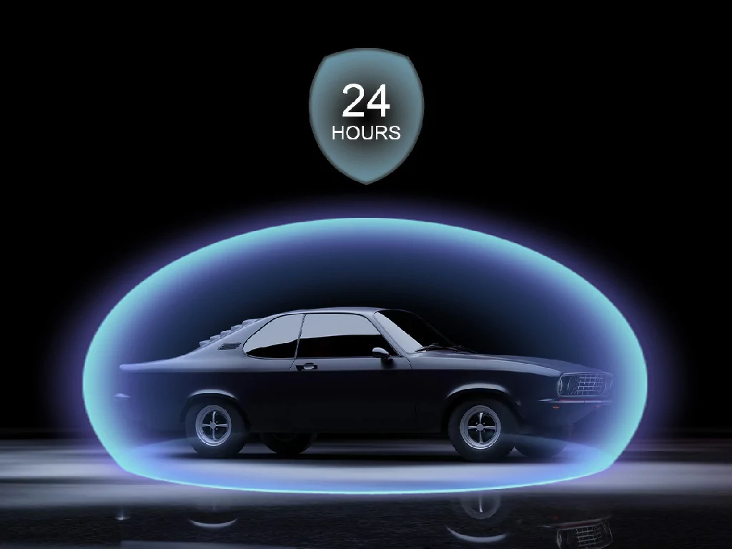 The GD09 dashcam demonstrating its loop recording feature, which automatically locks and saves important collision videos.
