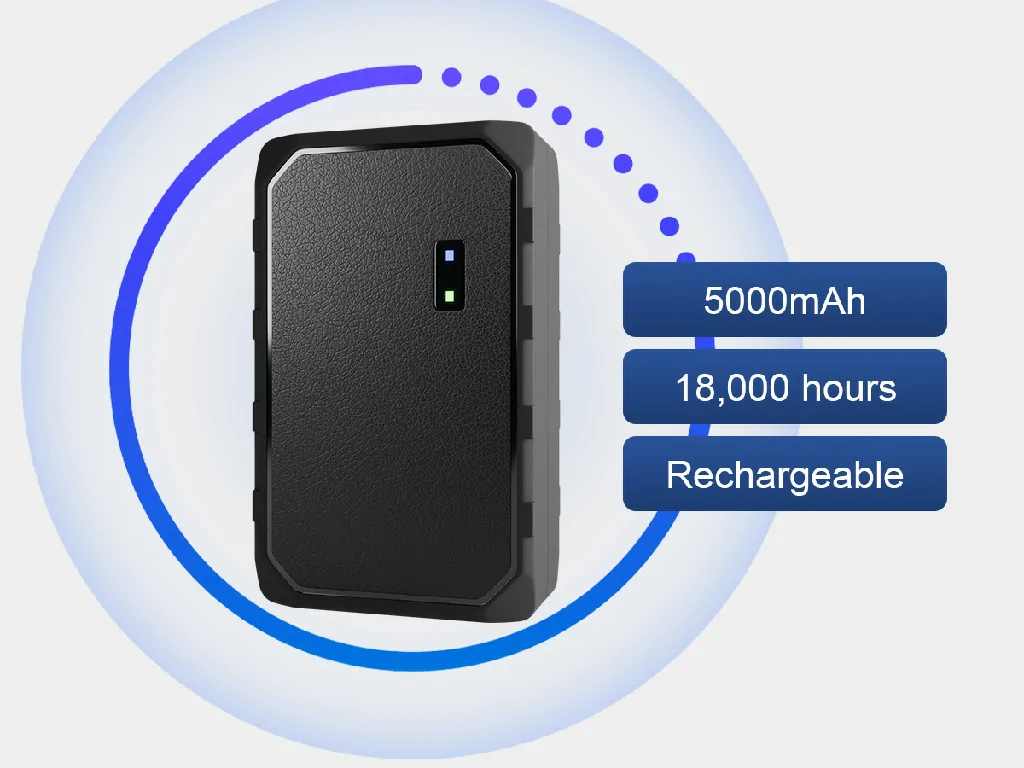 A car collision with a security lock icon, illustrating the GD09's instant event alerts and secure cloud storage.