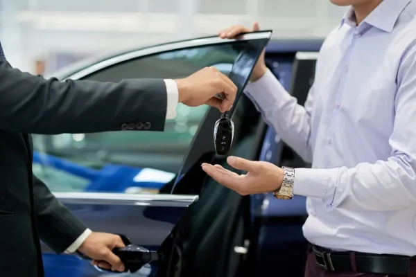 Vehicle leasing and financing workflow supported by GPS tracking and fleet monitoring.